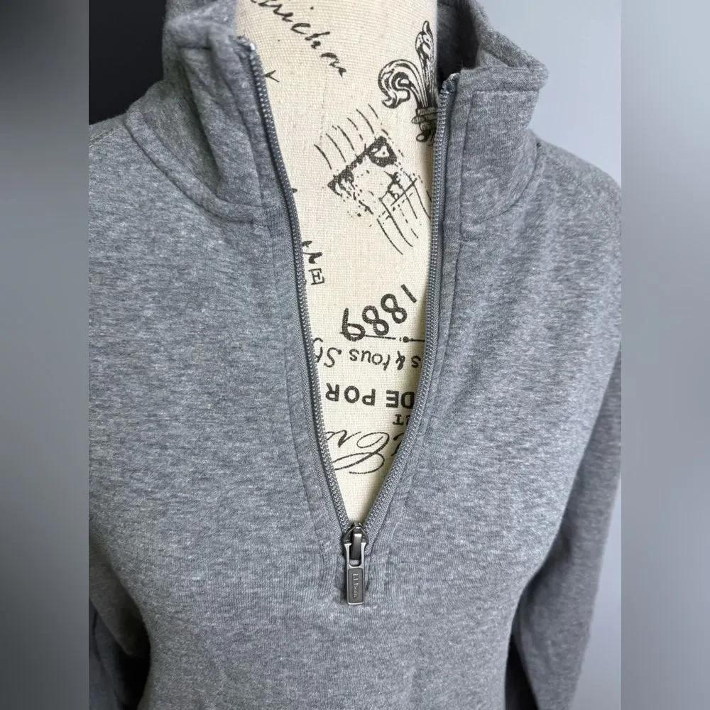 L.L.Bean Slitty fitted pullover Size M